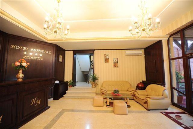 Hotel Mondial - Baia Dış mekan fotoğraf