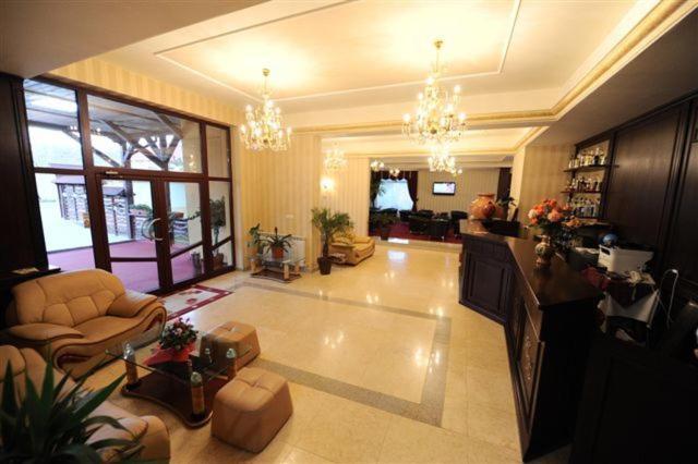 Hotel Mondial - Baia Dış mekan fotoğraf